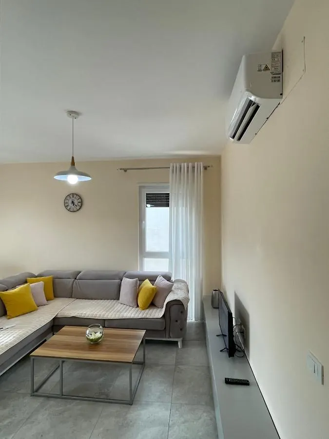 Adriatic Sea Apartment Hamallaj Албания